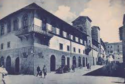 Palazzo Pichi-Sermolli e Torre Pichi, Torre Gherardi