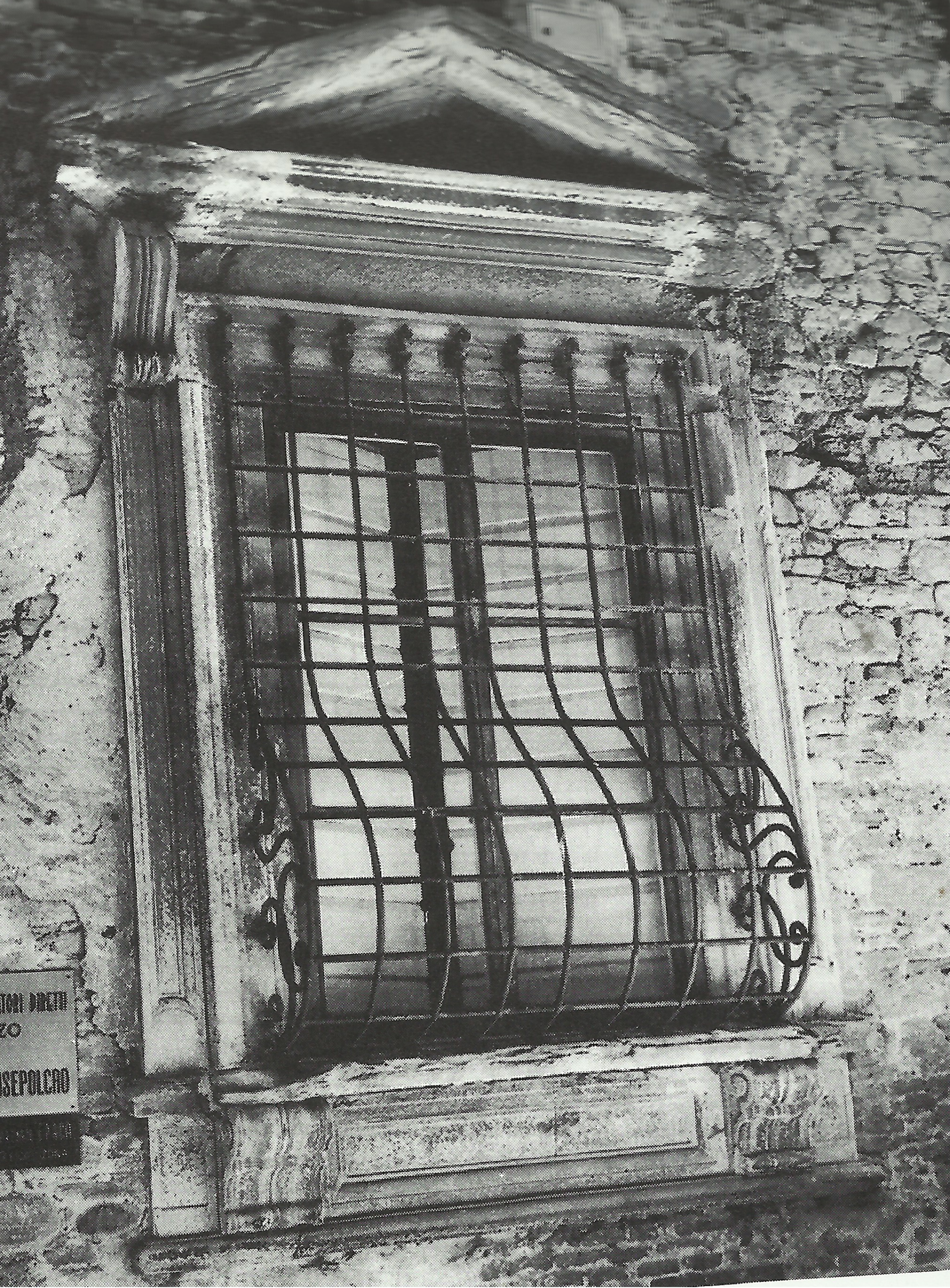 Portale bugnato - sansepolcro