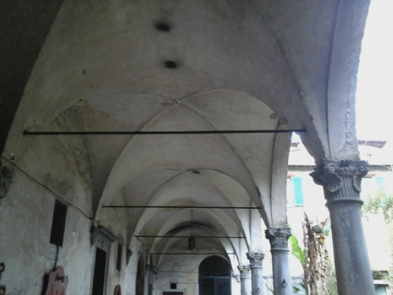 Portale bugnato - sansepolcro