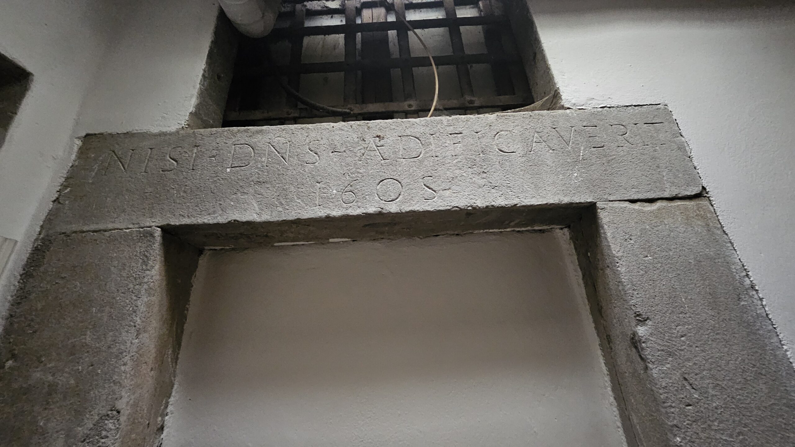 Portale bugnato - sansepolcro
